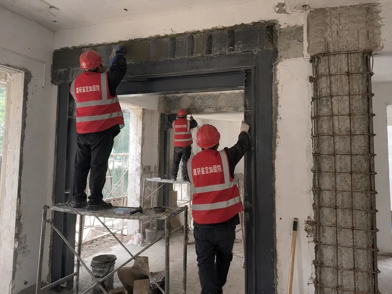 赣州建筑加固设计楼梯间梁柱修复施工