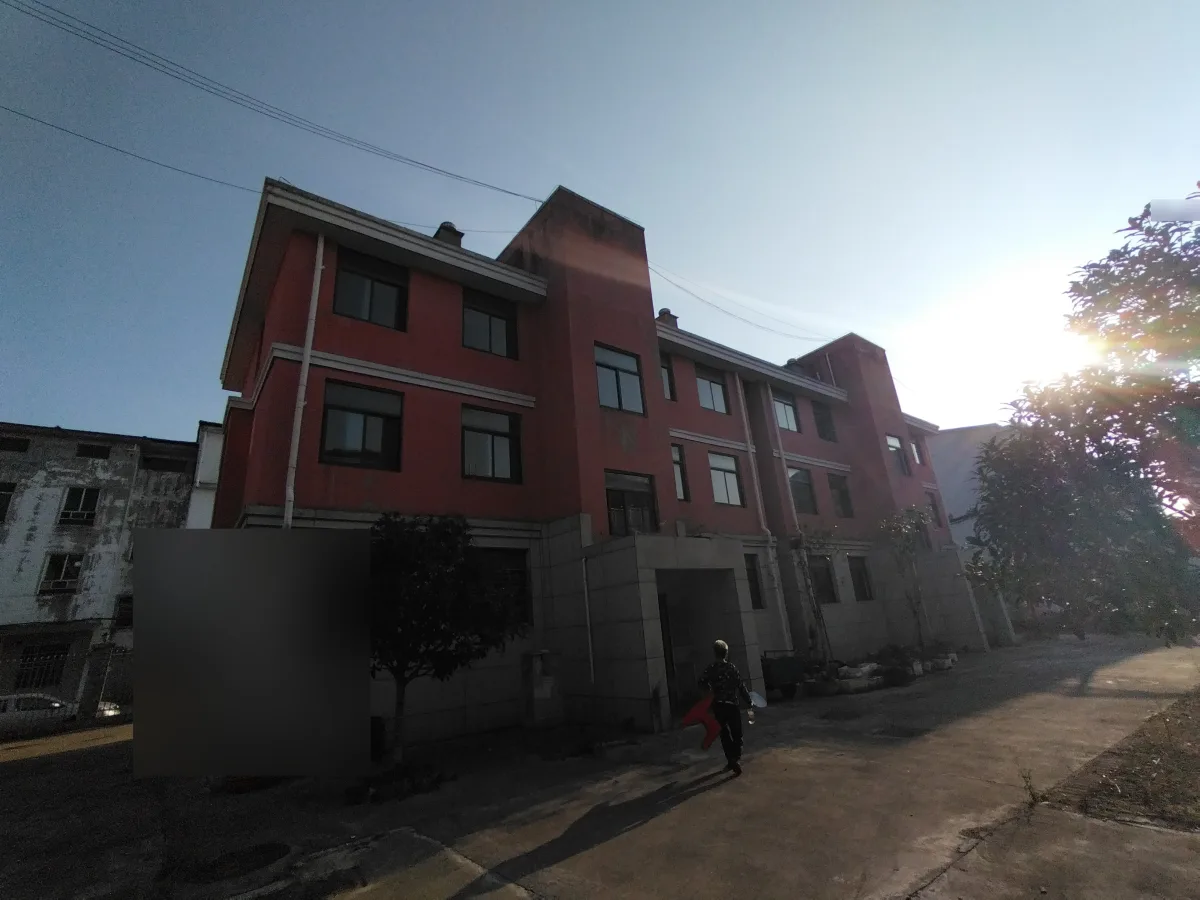 抚州高新区某公寓10号楼房屋安全性与抗震性鉴定案例建筑整体外观