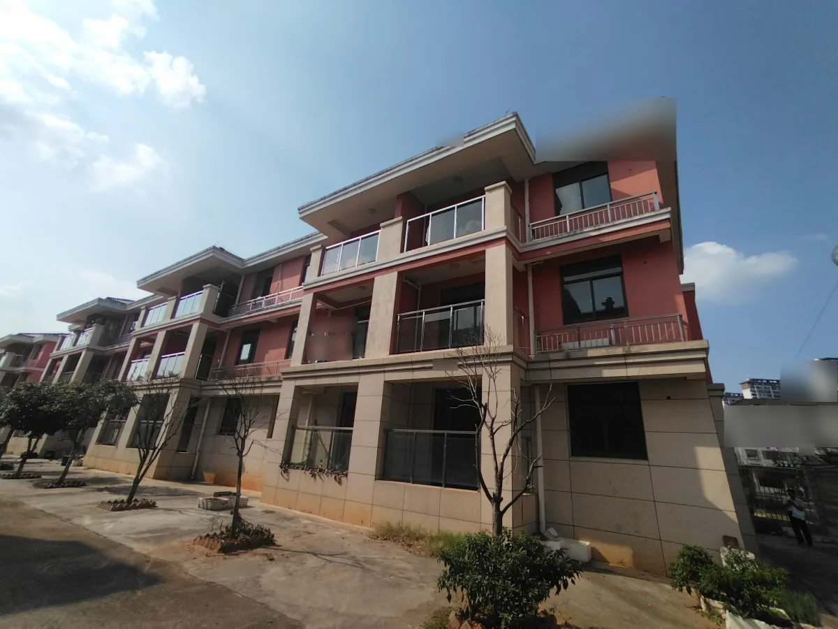 抚州高新区某公寓2号楼三层框架住宅整体外观
