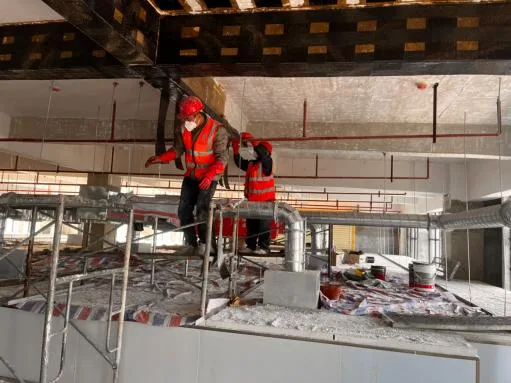 标准厂房及配套设施建设项目一期厂房屋面加固工程现场实景1