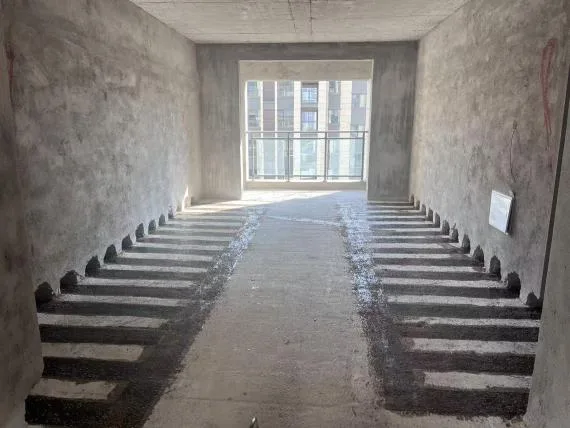 于都县楼板结构加固工程现场实景3